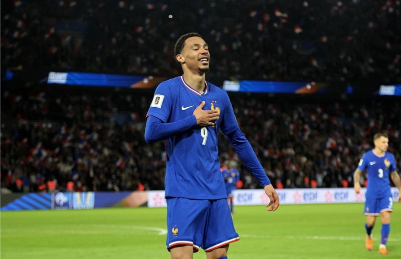 Ekitike không còn hy vọng dự World Cup 2026