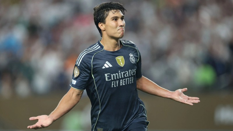 Dortmund muốn ký hợp đồng với Garcia