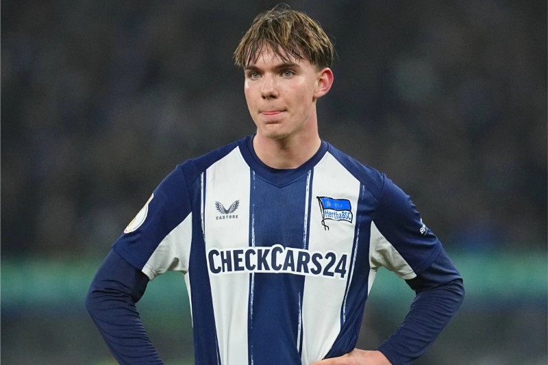 Newcastle gấp rút chiêu mộ Eichhorn