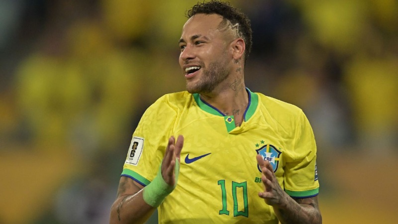 Neymar chơi tốt trong màu áo Santos